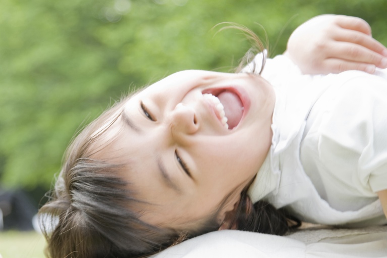 乳歯が生えたら一度、口の中を見させてください
